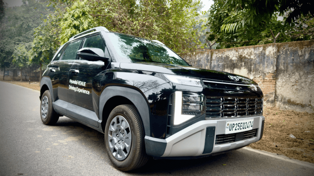 Hyundai Venue HX6T 2026 — front three-quarter view with C-shaped LED DRLs